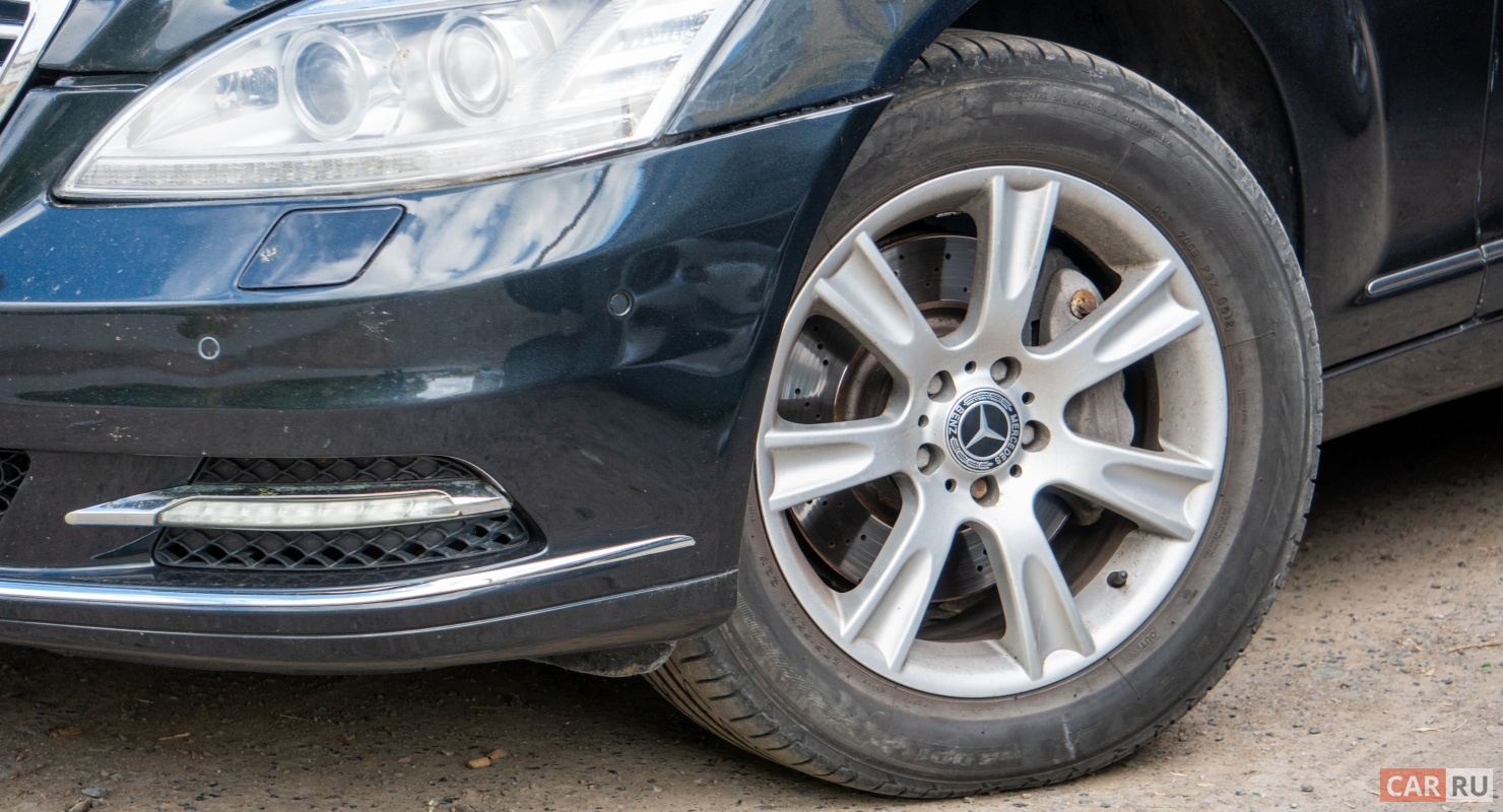 Чем опасна невидимая «грыжа» на покрышке?