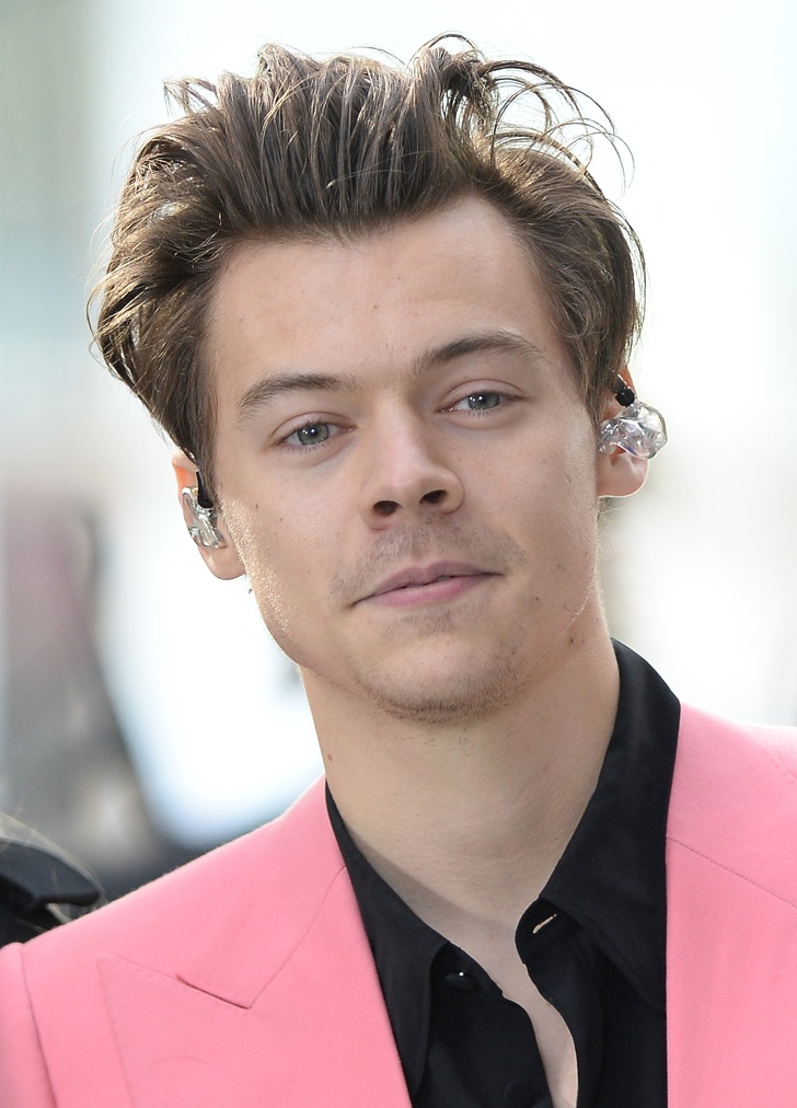 Знаменитости, которые не закончили школу Знаменитости, которые не закончили школу