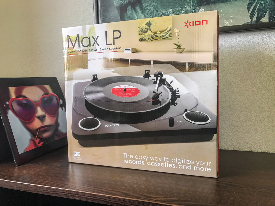 Виниловый проигрыватель ion max lp. Ion Audio Max LP (Max LP). Ion Audio Max LP дерево. Виниловый проигрыватель ion Max LP Dark Wood Dark Brown. Ion Max LP покраска.