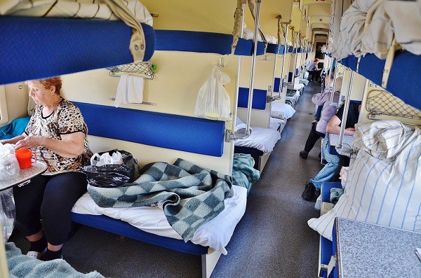 Ужасы РЖД: четыре часа в уральском плацкарте Ужасы РЖД: четыре часа в уральском плацкарте екатеринбург, кунгур, плацкарт, поездка, путешествие, ржд