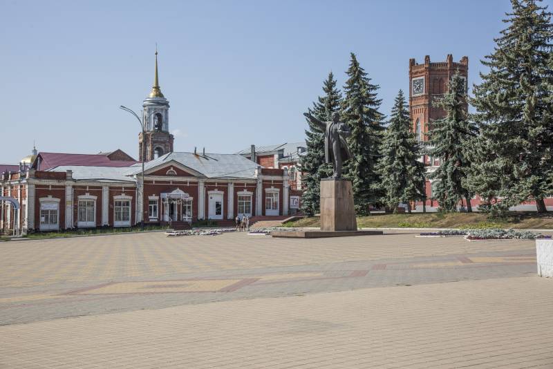 Нужна ли нам такая память? Позорище в Ельце россия