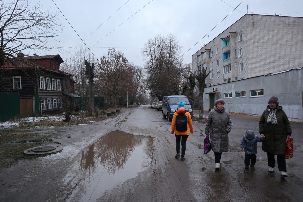 Кимры. Тлен и разруха в двух часах езды от МКАД состоянии, можно, чтобы, перспектив, области, очень, Кимрах, маленьких, Москве, здания, время, както, истории, такой, совсем, жизни, население, несколько, отсюда, подобные