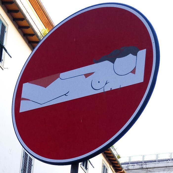 Чудные знаки, сфотографированные в разных уголках планеты 