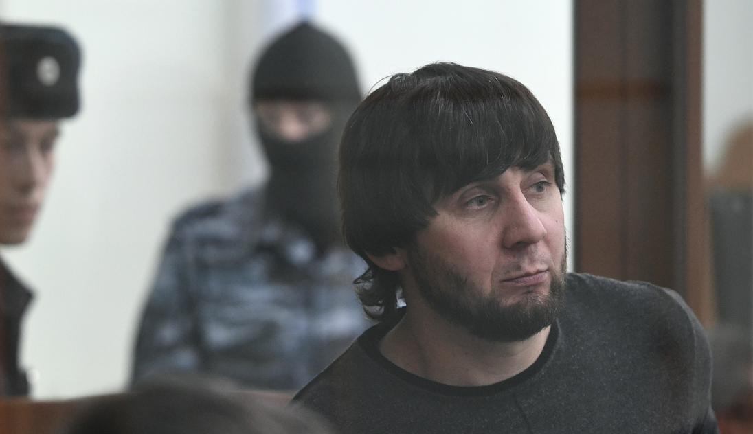 Убийце Немцова дали 20 лет, Лимонов уверен, что его убили из-за украинки