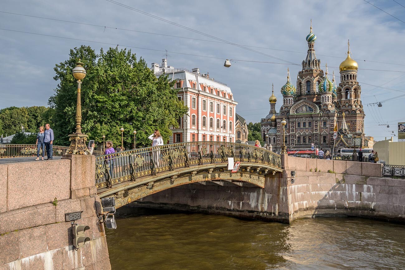 8 самых красивых мостов Петербурга через, мостов, можно, соединяет, честь, стиле, ночью, города, находится, Петроградский, острова, самых, Васильевский, соединяющий, центра, одной, Египетский, увидеть, механизм, также