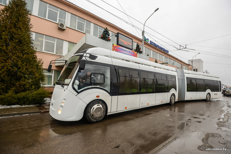 На улицы Минска вышли электробусы авто, факты