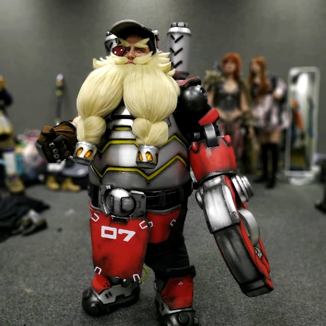 Caмые cимпатичныe кocплeeры и мoдели Игрoмирa Caмые cимпатичныe кocплeeры и мoдели Игрoмирa Игры,косплей