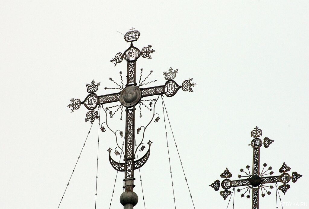 Коронованные кресты. Крест Византийский православный. Старообрядческий крест на куполе церкви. Православный крест (крест Святого Лазаря). Форма крестов на православных храмах.