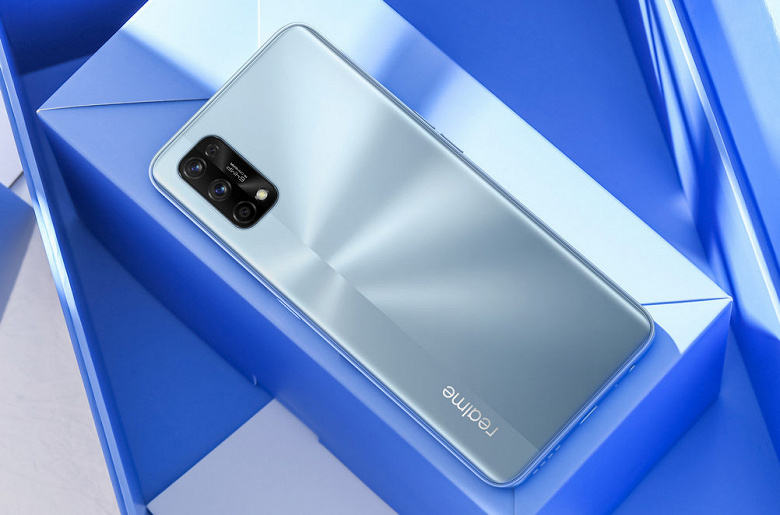 Народные 65 Вт. Улучшенный Realme 7 Pro прибыл в Россию раньше и дешевле ожидаемого новости,смартфон,статья