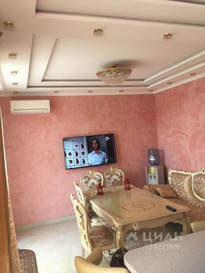 21 пример, когда ты Людовик XIV, но вынужден жить в хрущёвке 21 пример, когда ты Людовик XIV, но вынужден жить в хрущёвке
