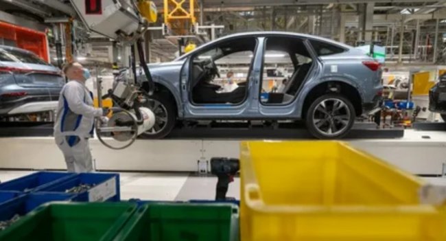 Volkswagen свернёт производство в Нижнем Новгороде, но ГАЗ найдёт чем загрузить конвейер Автобизнес