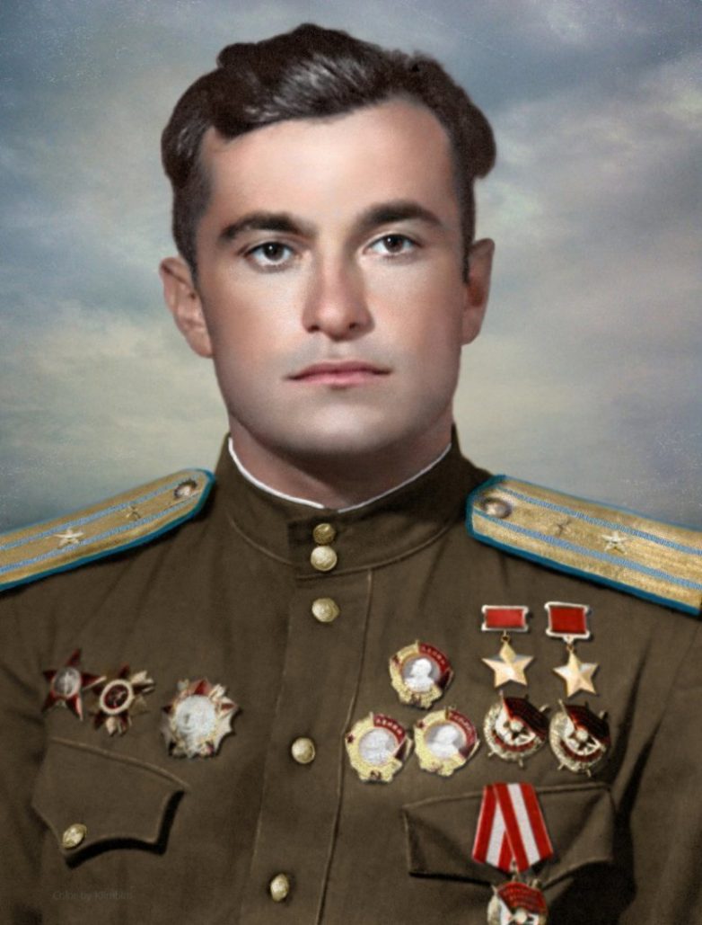 Поединок ВОВ: немецкий ас против русского летчика Поединок ВОВ: немецкий ас против русского летчика