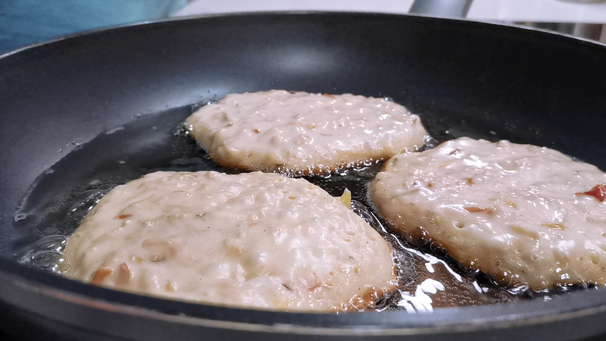 У меня яблоки в сезон уходят килограммами. Такую вкусноту готовлю на завтрак, пальчики оближешь. Рецепты обалденные, реально нарасхват можно, яблоки, чтобы, очень, много, сахар, такие, любой, Поэтому, самом, получается, Яблоки, яблок, вилкой, сразу, нужно, просто, Можно, рецепте, сладкие