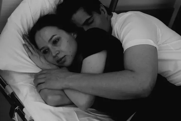 Блогерша Лерчек, которая лечится от рака четвёртой стадии, вышла на связь в парике и показала фото из больницы Сквиччиарини, Лерчек, блогерша, сыномЛерчек, которая, четвёртой, стадии, ребёнка, обнаружили, рублей, конце, февраля, родила, своего, танцам, бойфренда, тренера, Валерия, Луиса, которым