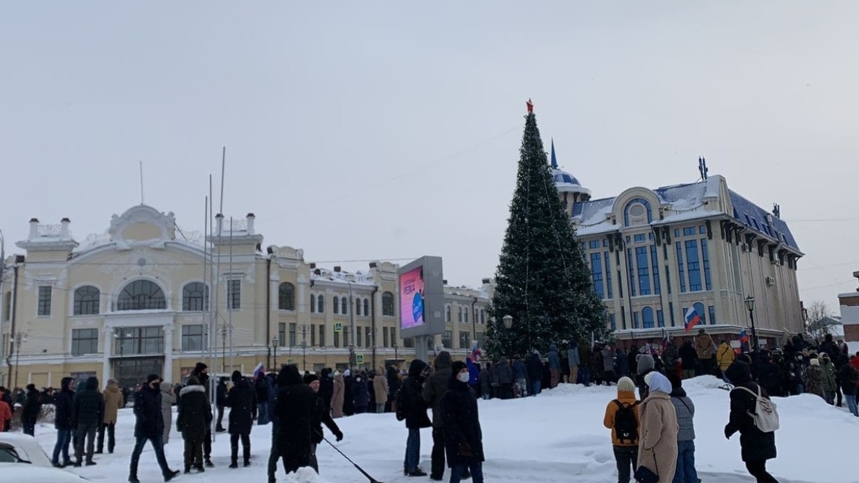 К несогласованным митингам привлекли 200 несовершеннолетних участников