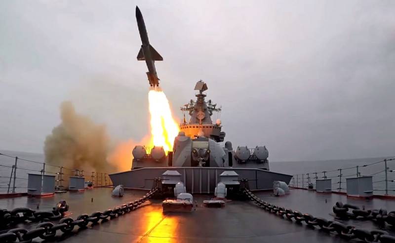 Россия возвращает себе статус великой морской державы Россия возвращает себе статус великой морской державы Политика