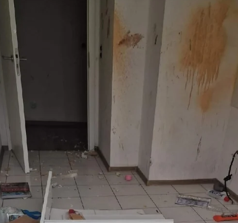 ГОЛЫЙ, В КРОВИ, НЕСЁТ ЧУШЬ. ПОРТРЕТ СРЕДНЕГО УКРАИНЦА В ПОЛЬШЕ украина