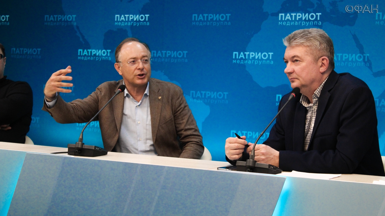 Кинорежиссер Александр Коробко предложил Татьяне Булановой дойти до президента