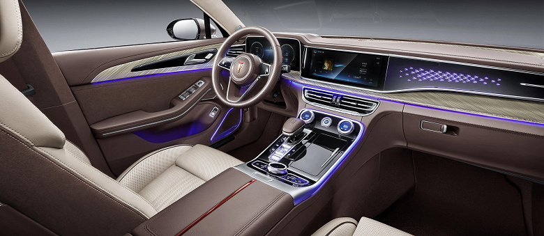 Китайская альтернатива Mercedes S-класса и «семерки» BMW сильно подешевела в России. Дилер продает Hongqi H9 со скидкой 3,4 млн рублей