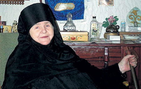 Раиса Градова, мать Екатерины Градовой. Умерла в 2011 году