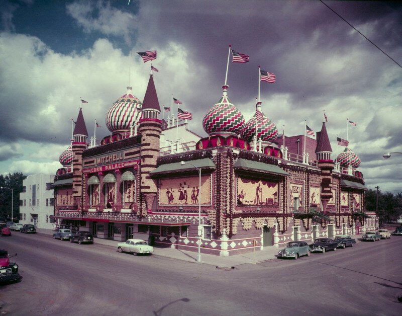 Кукурузный дворец "Corn Palace", г.Митчелл, Южная Дакота,США. 1955 история, ретро, фото