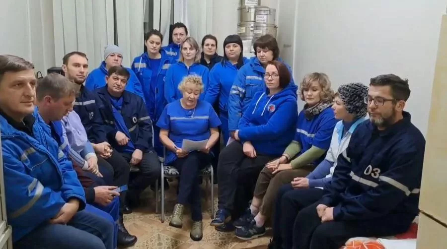 В Красноярском крае сотрудники скорой помощи пригрозили уволиться из-за низкой зарплаты и переработок