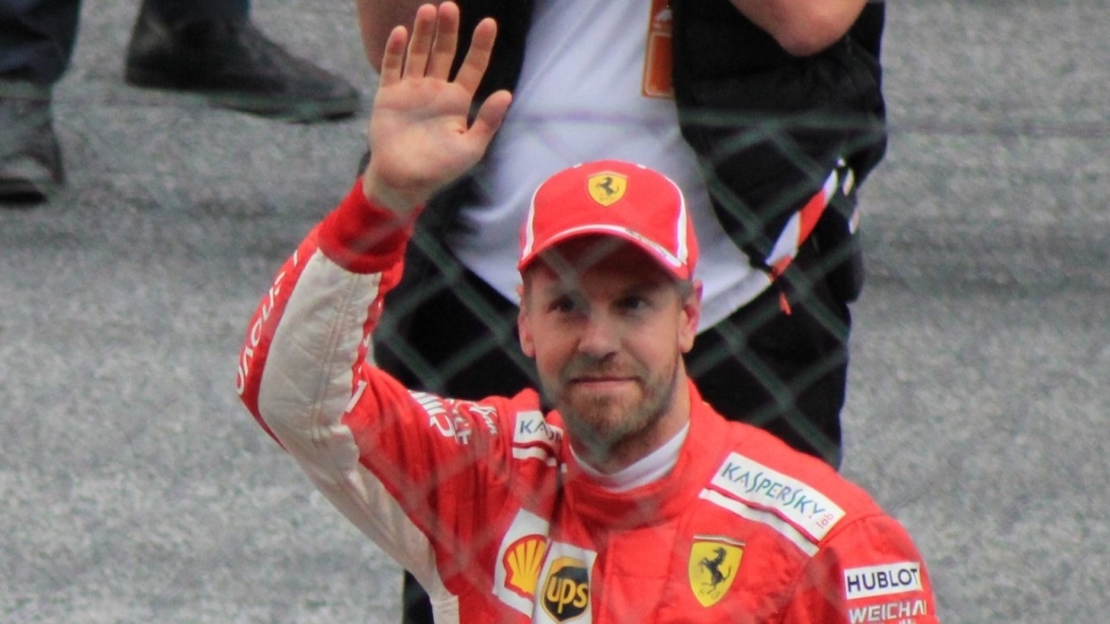 Четырехкратного чемпиона «Формулы-1» Феттеля лишили подиума на Гран-при Венгрии