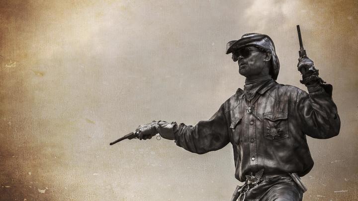 БОВТ О ВОЙНЕ ЗАПАДА ПРОТИВ РОССИИ: "СТРЕЛЯЮТ ДУПЛЕТОМ - И ПО СЕБЕ, И ПО НАМ"