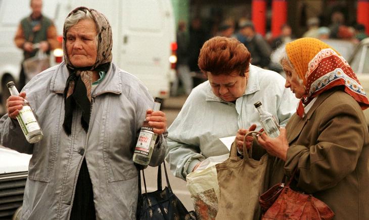 Как выглядела Россия в первые 10 лет после развала СССР