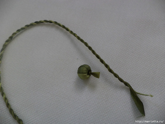 Цветы из атласных лент своими руками: мастер -классы Цветы из атласных лент своими руками: мастер -классы атласные ленты