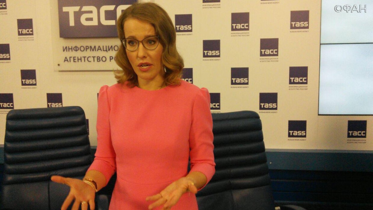 В Совфеде объяснили выпад главы МИД Украины в адрес Ксении Собчак