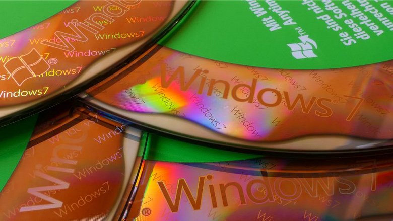 Windows 7 не может умереть. От Microsoft требуют дать ОС вторую жизнь