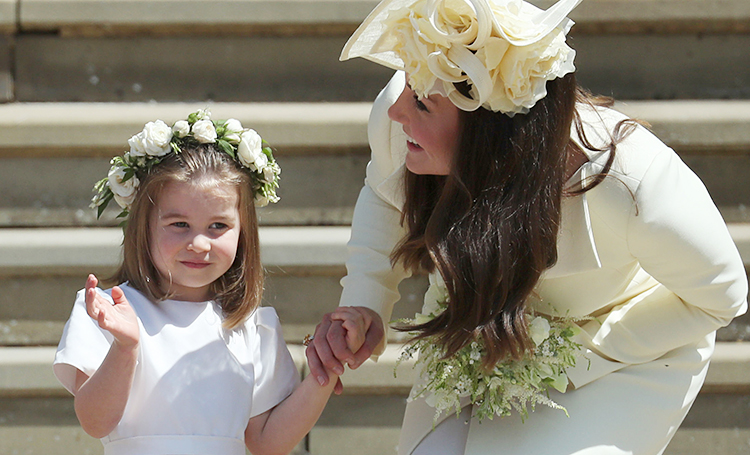 Кейт Миддлтон поделилась необычными фото принцессы Шарлотты в ее день рождения