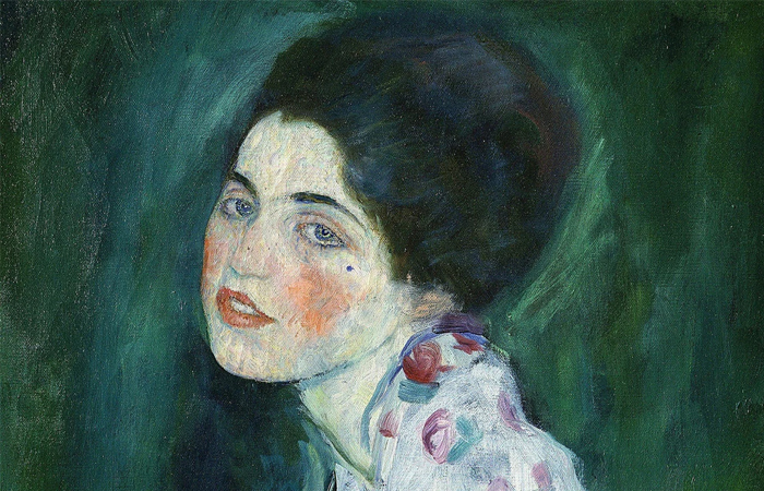 «Портрет женщины» Климта: История самой разыскиваемой картины, которую нашли за плющом 