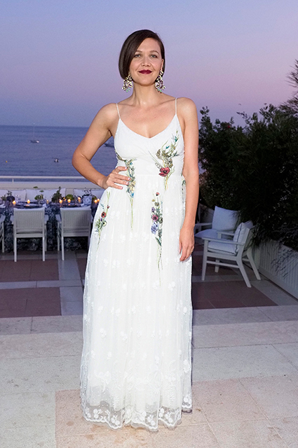 Канны-2021: Белла Хадид, Карла Бруни, Айрис Лоу и другие звезды на ужине Dior Новости