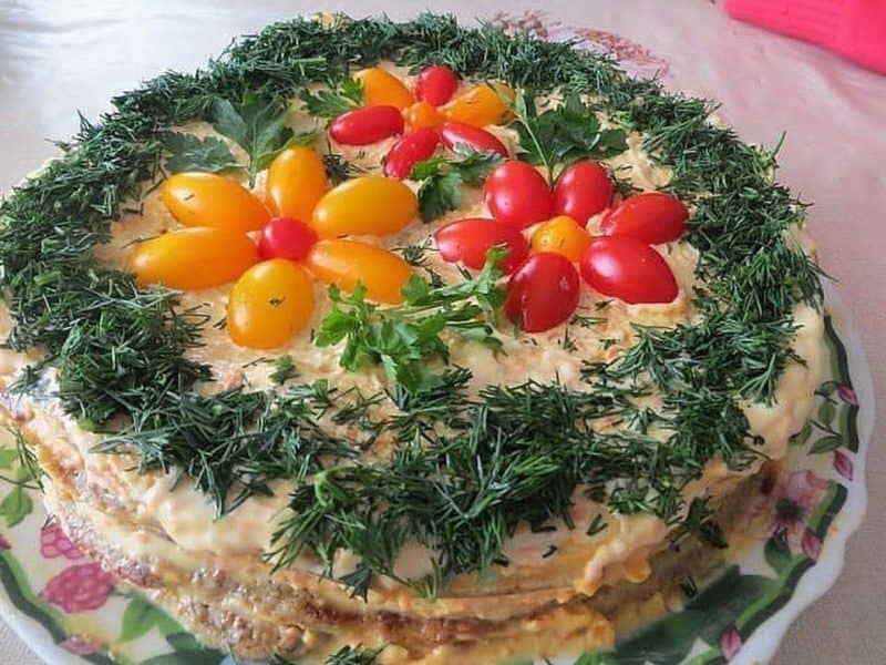 Салат Помидорная полянка. Очень вкусный и сытный салат 10