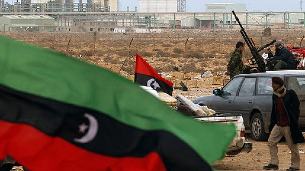 Племена Ливии хотят возобновить нефтедобычу под контролем ЛНА и международного сообщества 