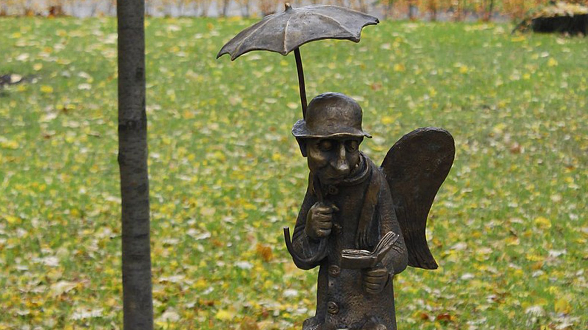 ангел в измайловском саду в санкт петербурге