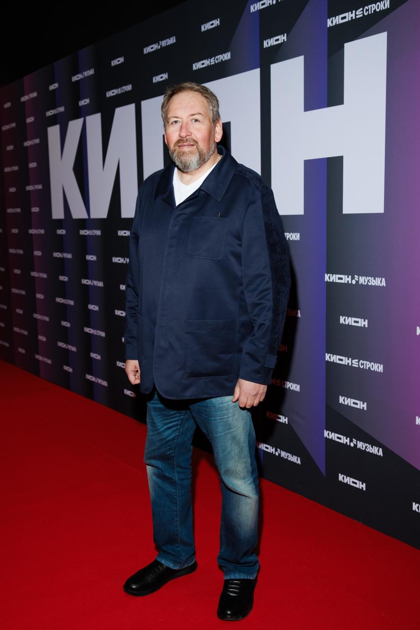 Бероев отказывался говорить о молодой жене, а разведенная Подкаминская светилась от счастья: звезды на светской вечеринке в Москве Сергей, Подкаминская, Бероев, Ксенией, Волкова, актер, назад, мужем, любви, звезда, сериала, Ерина, Елена, также, недавно, Дужников, Александра, юбилее, давно, Станислав