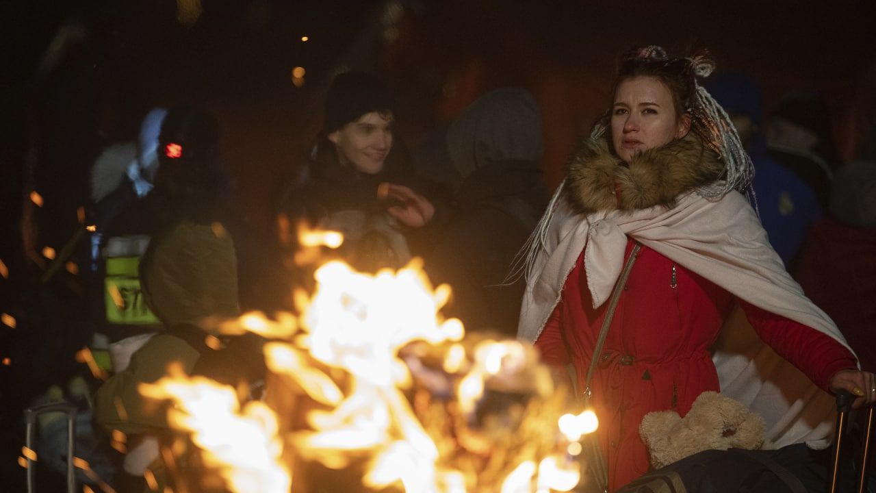Мнение поляков об украинских беженцах начало постепенно меняться