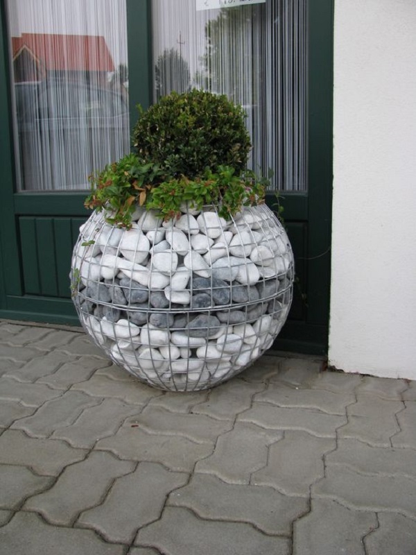 дизайн камней в саду