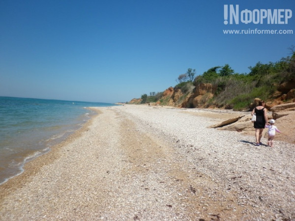 Уникальный крымский пляж отдали под частную застройку?