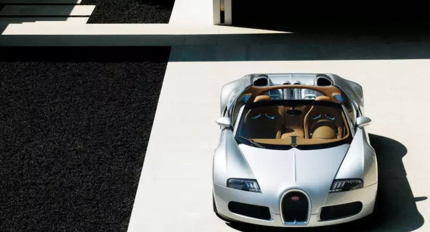 Bugatti отреставрировала и продала первый Veyron Grand Sport