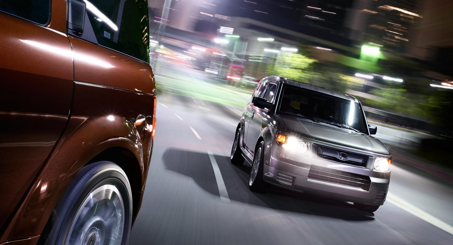 В чем заключается опасность обгона сразу нескольких автомобилей