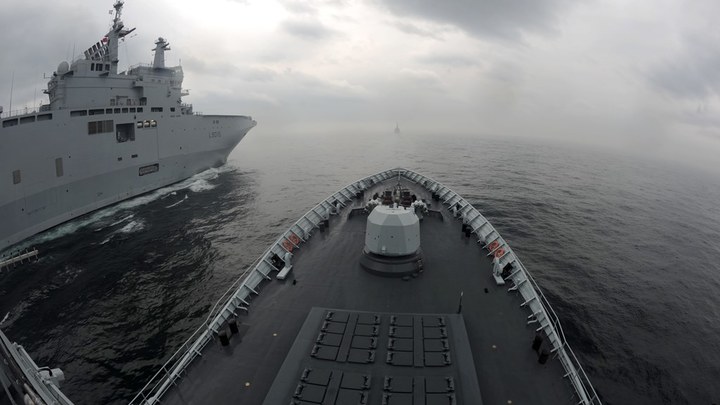 Русским «Мистралям» быть: У России появятся свои вертолётоносцы