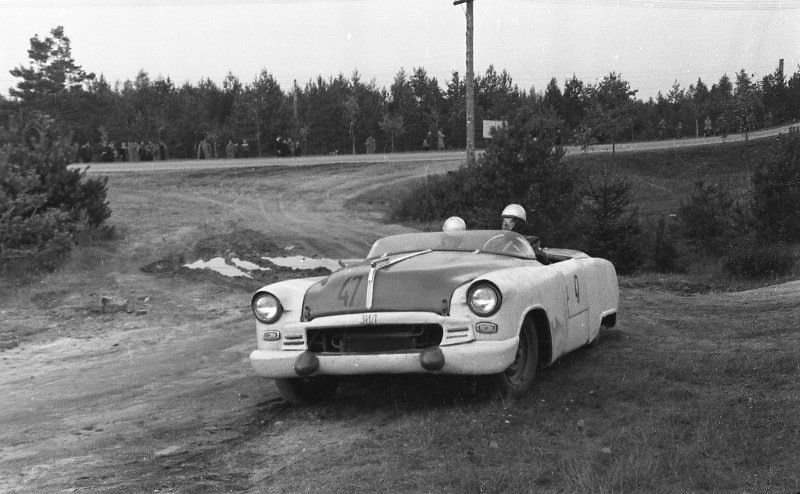 Архивные фотографии чемпионата СССР по автомобильным гонкам 1956 года 