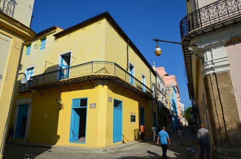 Атмосферная прогулка по старой Гаване площадь, Гавана, площади, улочек, Гаваны, Plaza, просто, здесь, снова, Старой, туристические, десятки, только, перед, совсем, прямо, жизнь, жизни, ресторанчик, кубинцев
