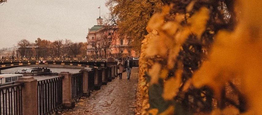 Лучшие парки в Петербурге и пригородах для осенних прогулок