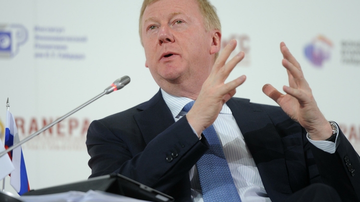 Назван лучший поэт России по версии Чубайса: В одном "шедевре" - десять "матов"