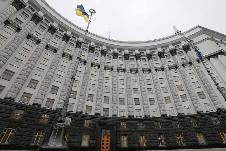 Украина начала применять 65-процентную спецпошлину на электроэнергию и уголь из России